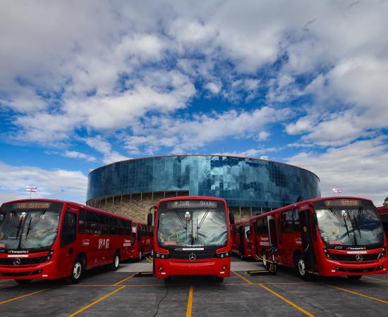 Llegan nuevas unidades de transporte público para CUTonalá y CUCBA.