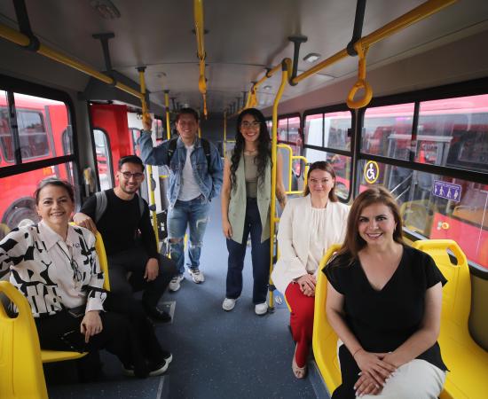 Llegan nuevas unidades de transporte público para CUTonalá y CUCBA.